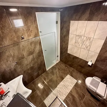 Crystal Blue Lägenhet *