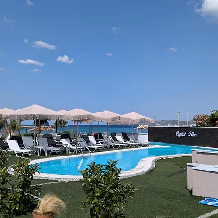 Crystal Blue Lägenhet *