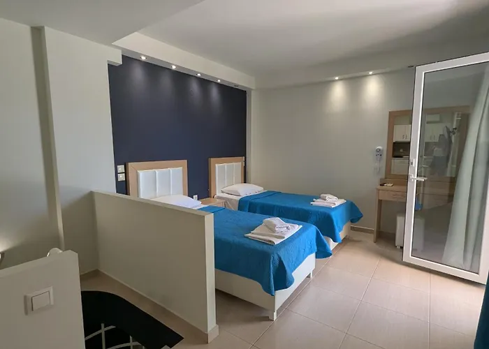 Crystal Blue Apartament *