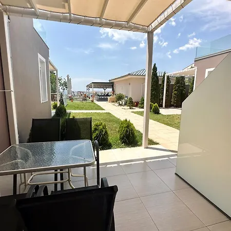 Crystal Blue 포토스