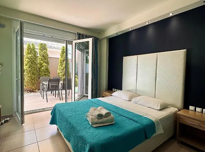 Apartment Crystal Blue *