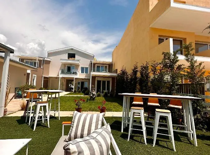 Apartment Crystal Blue