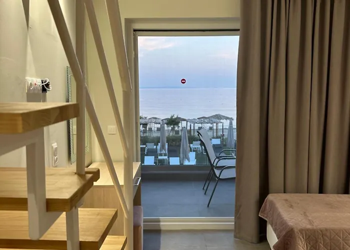 Apartment Crystal Blue *